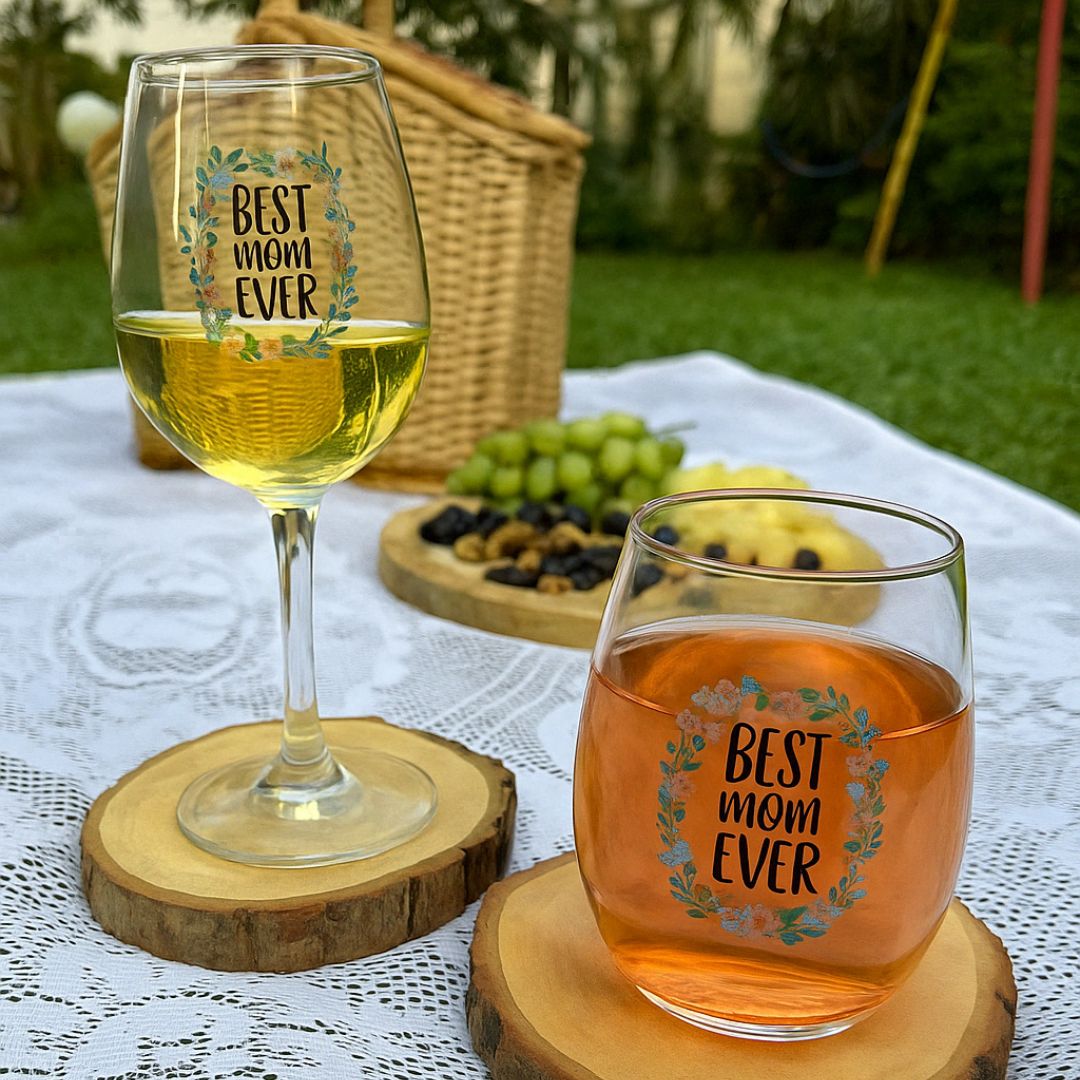 Wine Glass Set with Cheese Board for Mom – Perfect Mother’s Day Gift