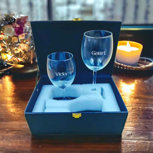 Wine Glasses for Couples Engraved with Personalized Name