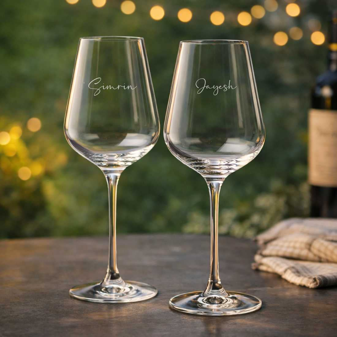 Engraved Wine Flutes - Customized Premium Red Wine Glasses