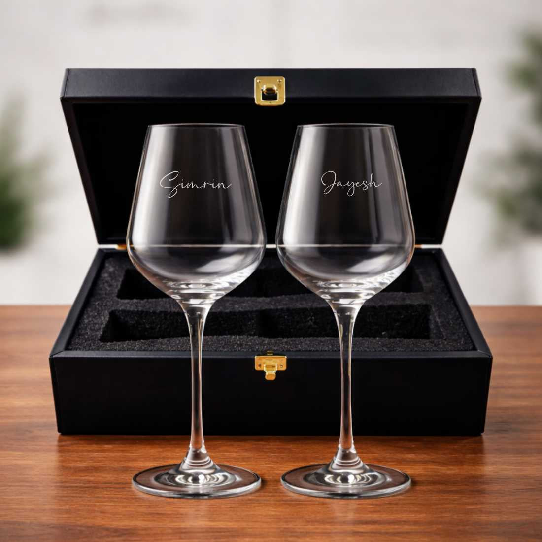 Engraved Wine Flutes - Customized Premium Red Wine Glasses