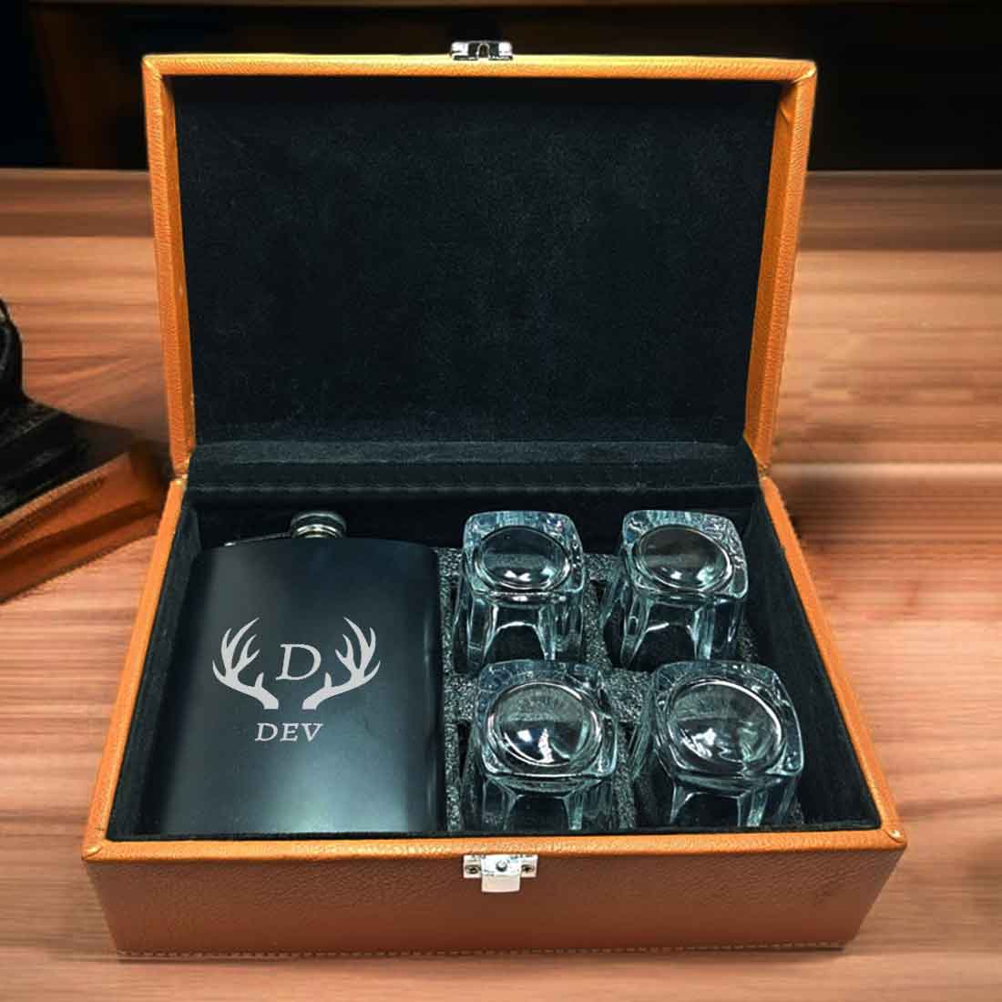 Personalized Whiskey Flask With Name Stainless Steel Hip Flask With Funnel 236 ML