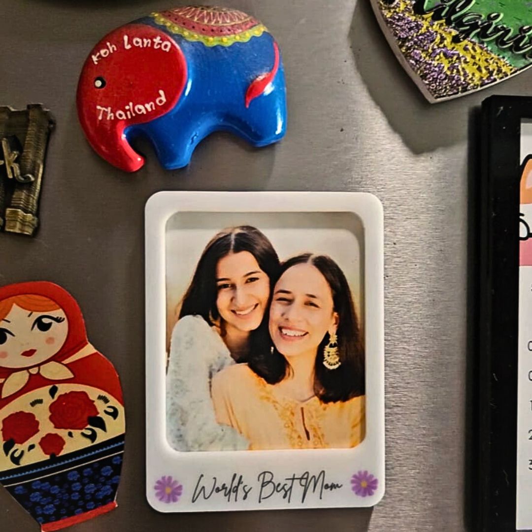 Personalized Mother’s Day Gift Box – LED Photo Lamp, Custom Magnet & Ferrero Rocher Chocolates