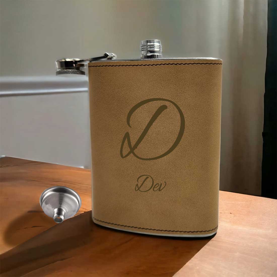 Personalized PU Leather Whiskey Flask With Funnel Engraved Hip Flasks For Men