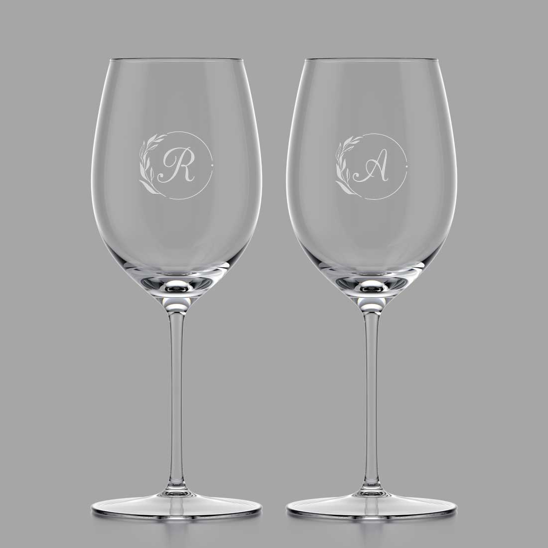 Customized Wine Glasses for Couples