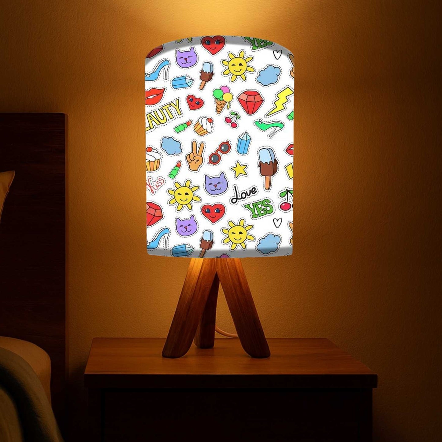Wooden Bedroom Lamps For Bedroom-Kiss Love (3W LED Bulb Included)