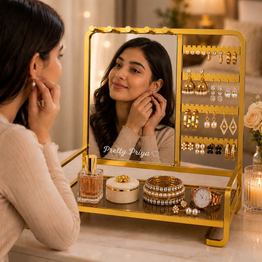 Built-in Mirror & Bottom Tray