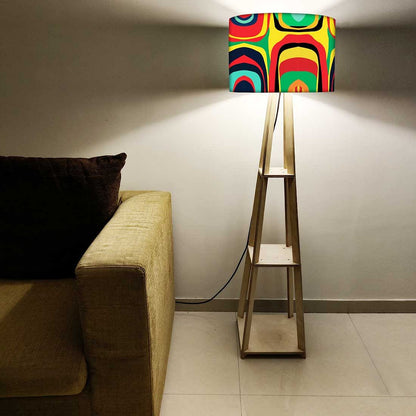 Standing Tripod Lamp - Retro Look Nutcase