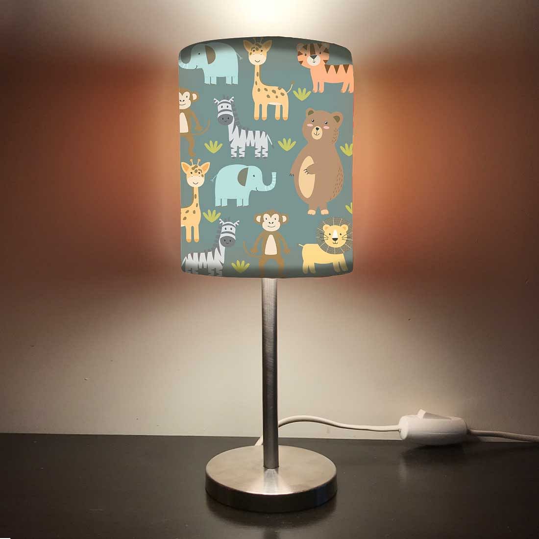 Cute Animals Children Reading Night Lamps - 0013 Nutcase