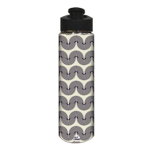 Designer Sipper Bottle for Kids -  Retro Design Nutcase