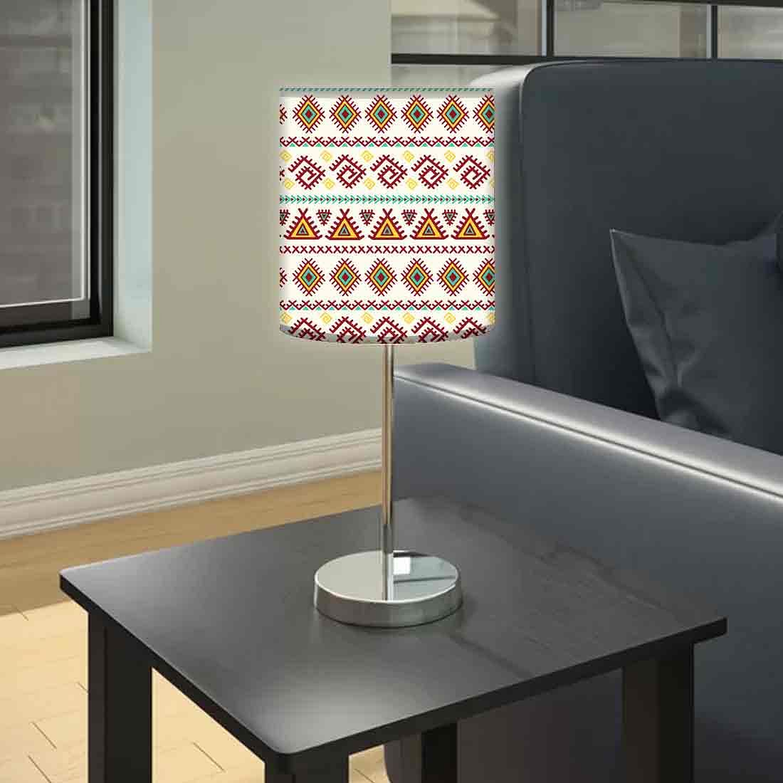 Black geometric shops table lamp