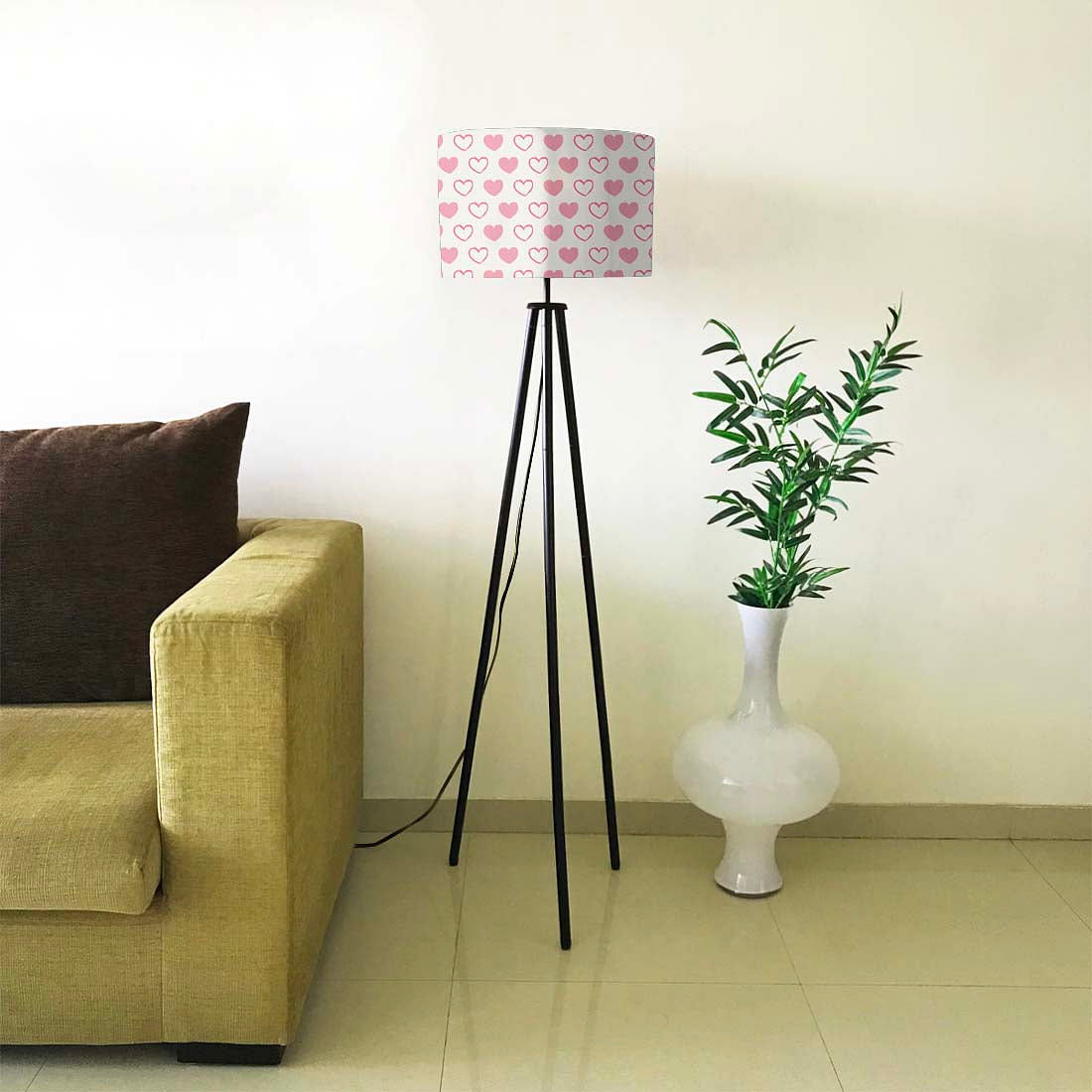 Tripod Floor Lamp Standing Light for Living Rooms - Pink Hearts Nutcase