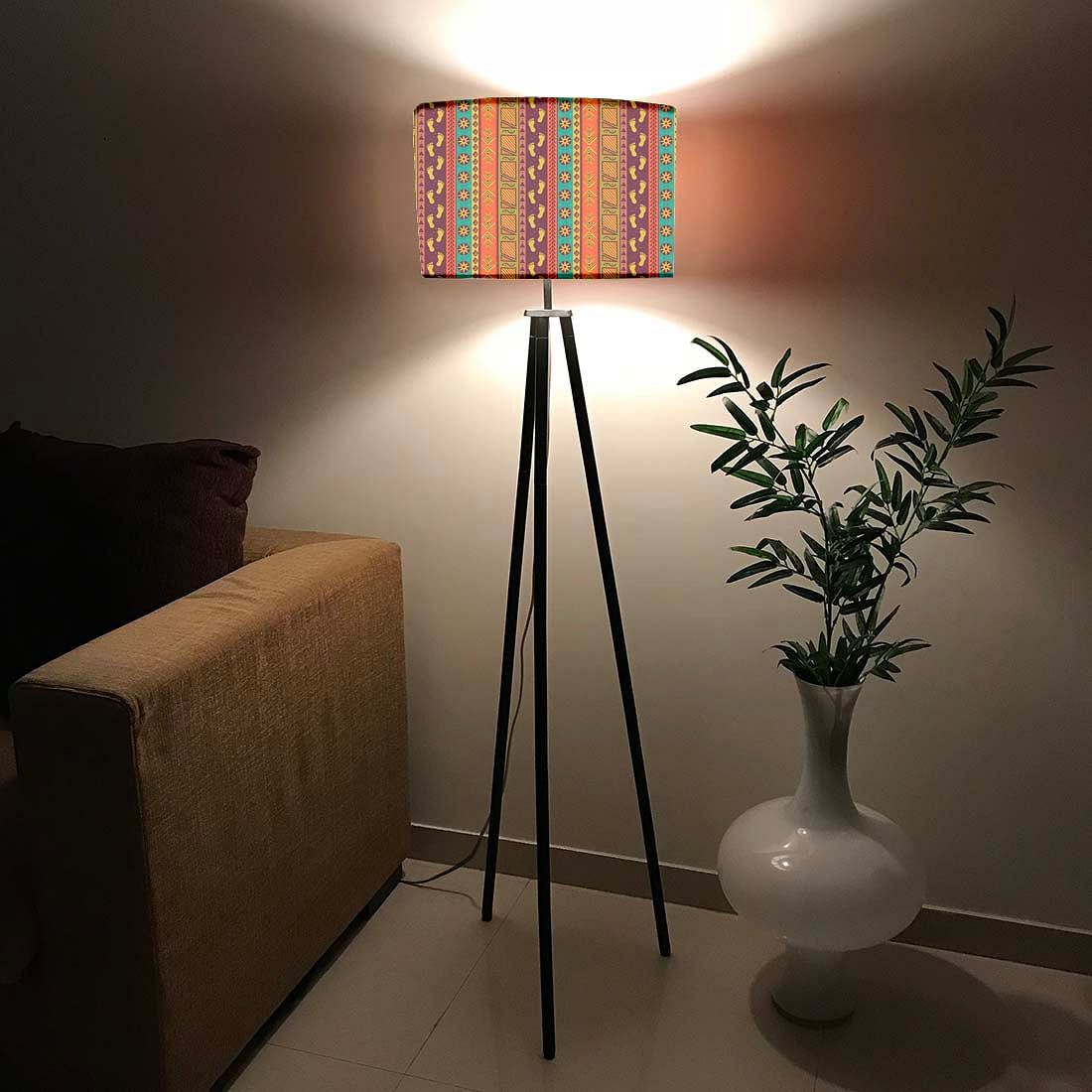 Tripod Floor Lamps Homecentre Light for Living Rooms - Footprint Nutcase