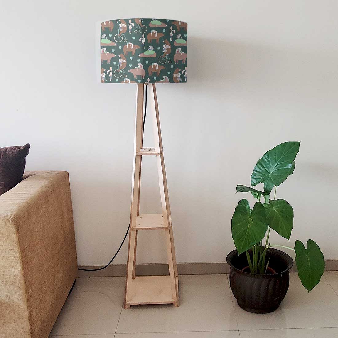 Large Wooden Floor Lamp  -   Bear Nutcase