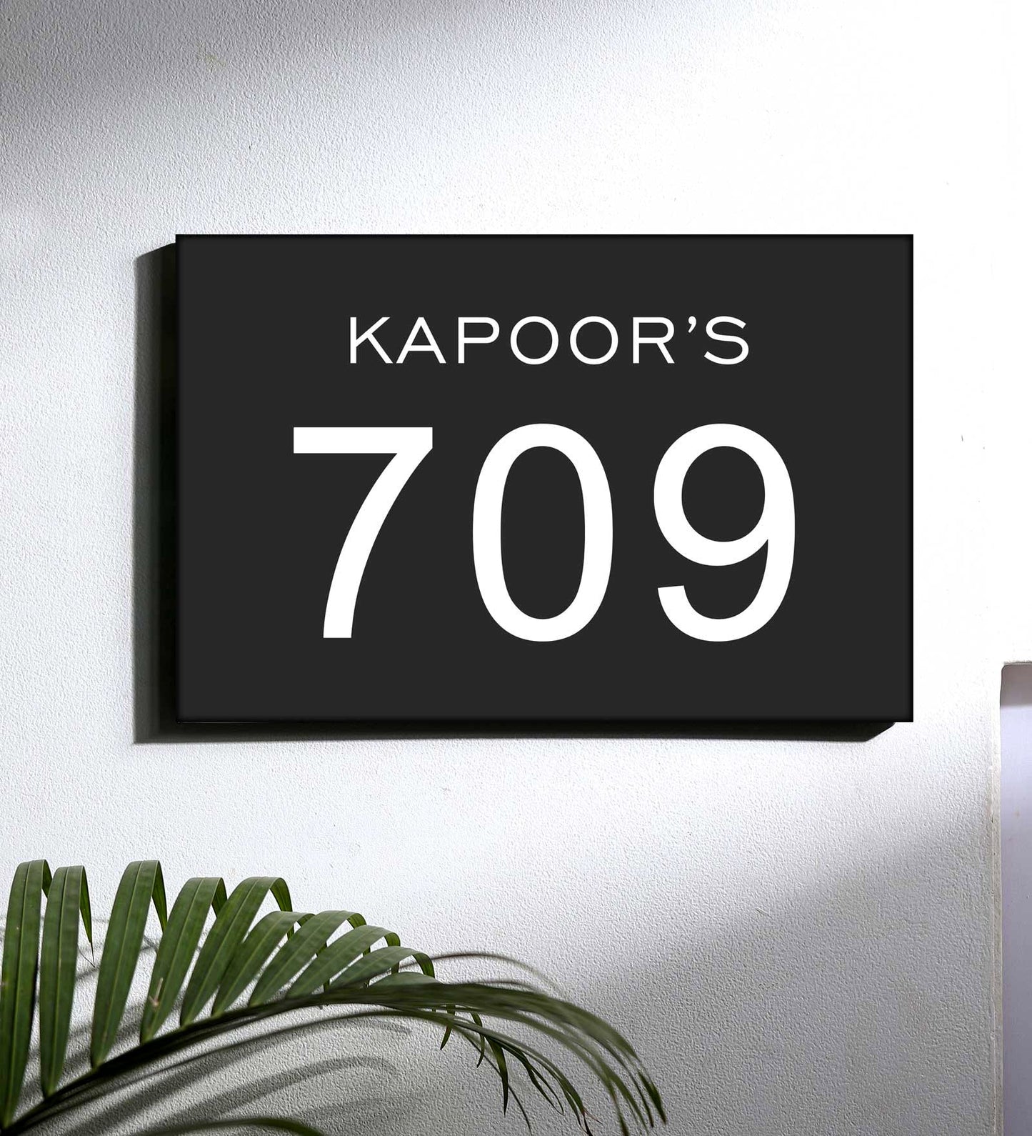 Modern House Name Plate Design Personalized-Black Nutcase