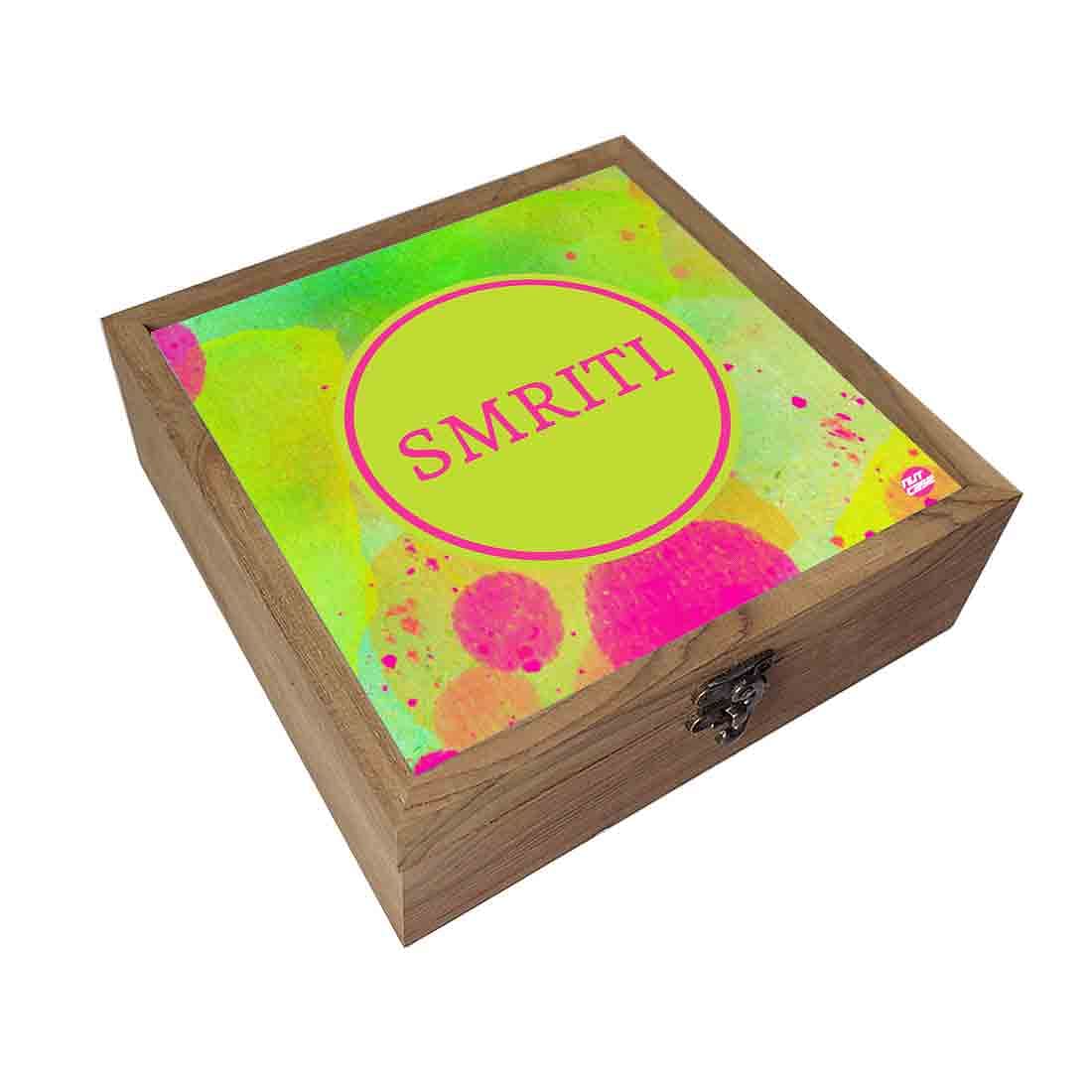 Customized Earring Box for Girls - Green Watercolor Nutcase