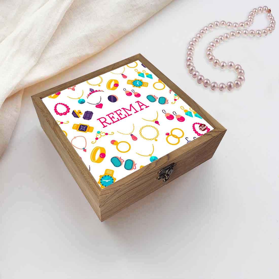 Personalized Box Jewelry Holder for Girls - Ring and Necklace Nutcase