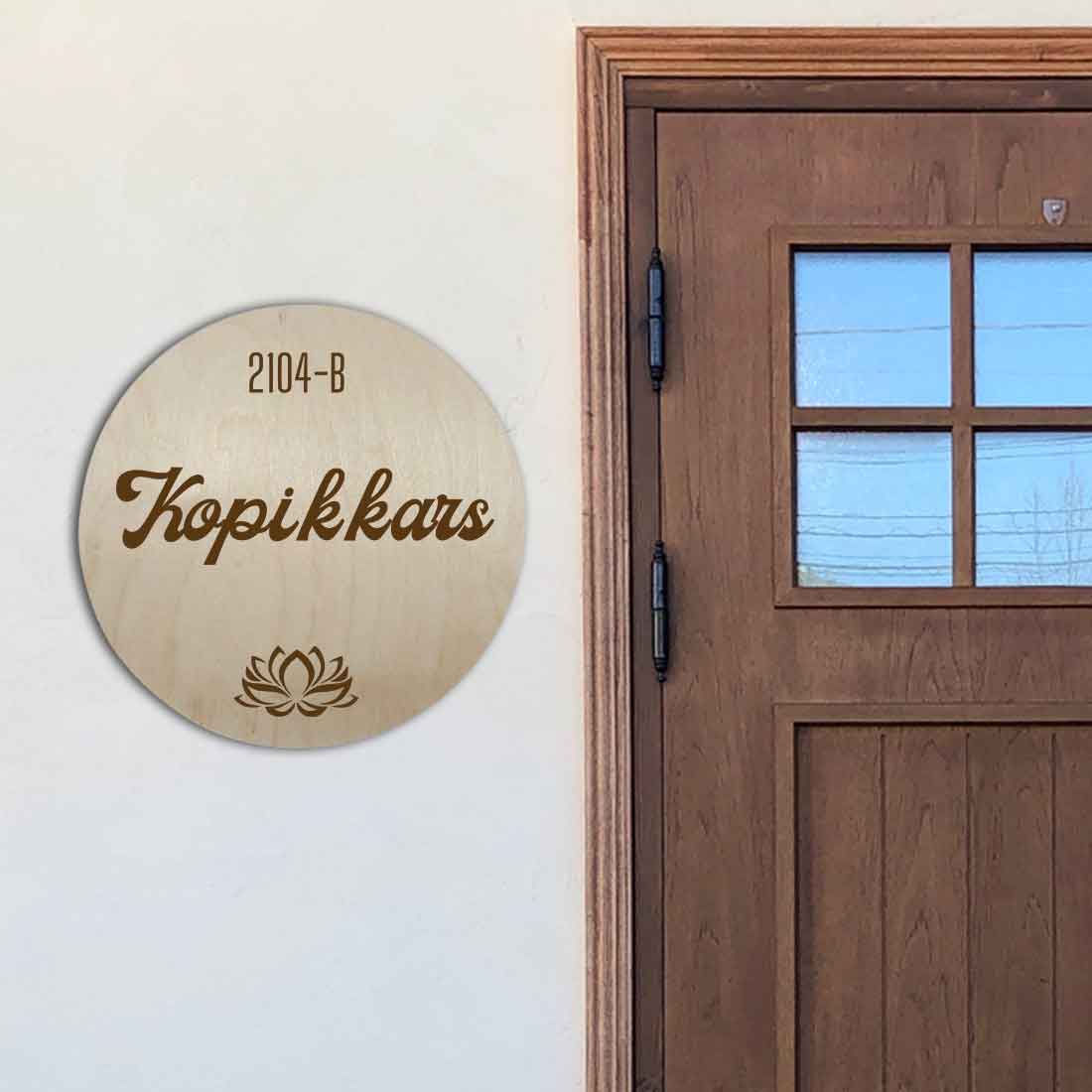 Customized Engrave Round Name Plate Design for Home Flat Wooden Name Board