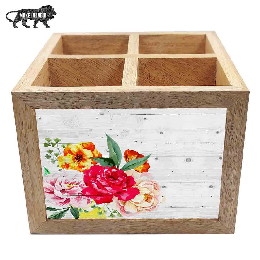 Natural Wooden Cutlery Holder -  Vintage Flower Nutcase