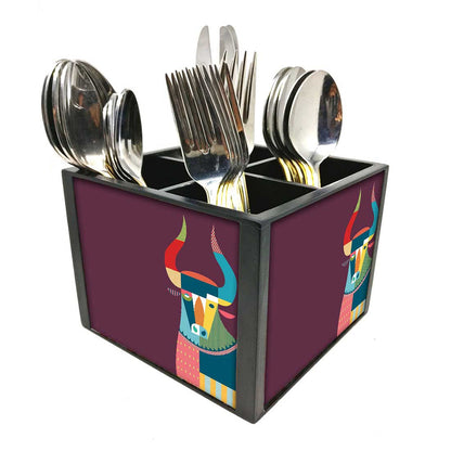 TaurusCutlery Holder Stand Silverware Caddy Organizer Nutcase