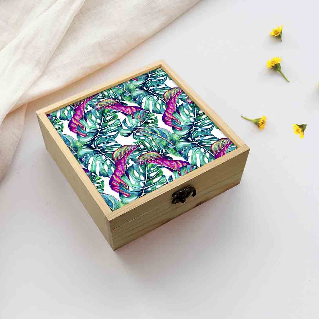 Jewellery Box Wooden Jewelry Organizer -  Monstera Tropical Leaf Nutcase