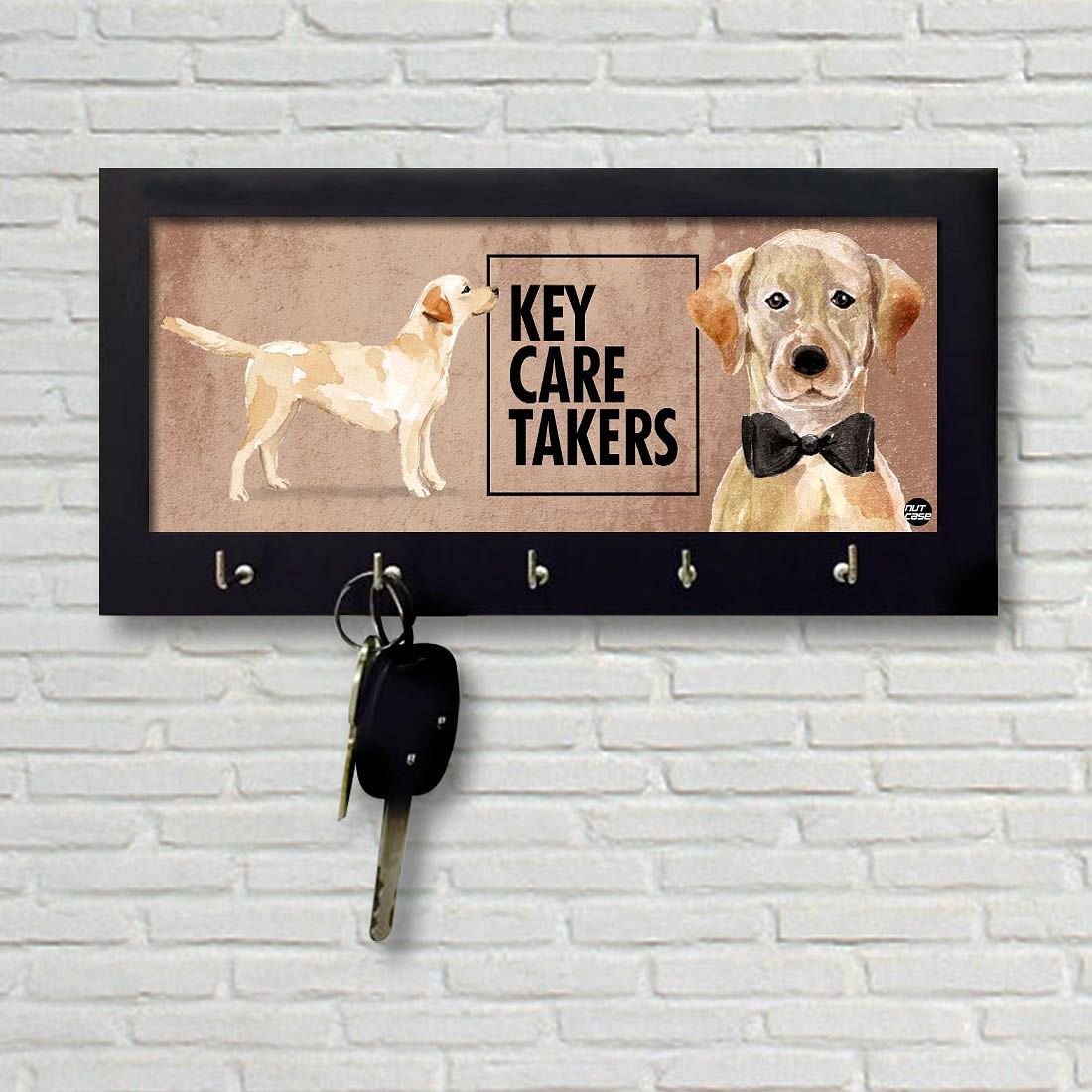Wooden Key Holder for Wall Keys Hanger -  Key Care Nutcase