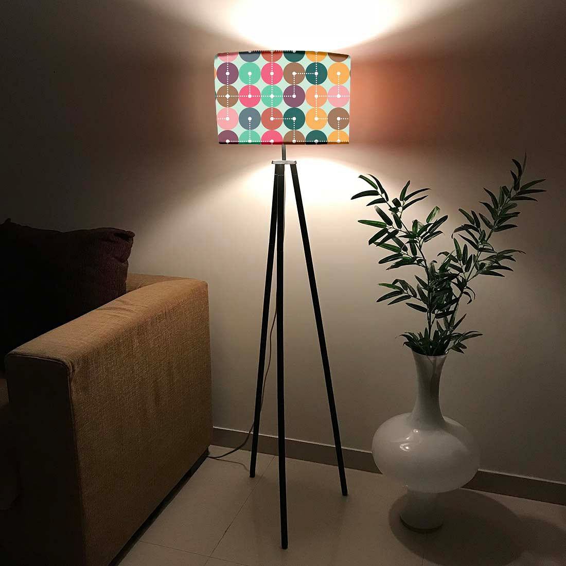 Tripod Floor Lamp Standing Light for Living Rooms -Retro DŽcor Nutcase