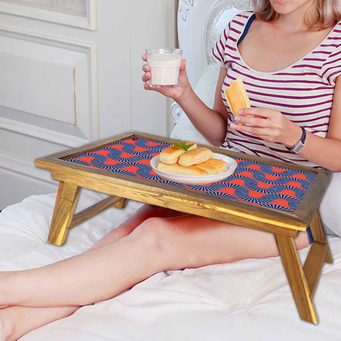 Bed Breakfast Table Wooden & Tray for Laptop Desk - Retro Pattern Nutcase
