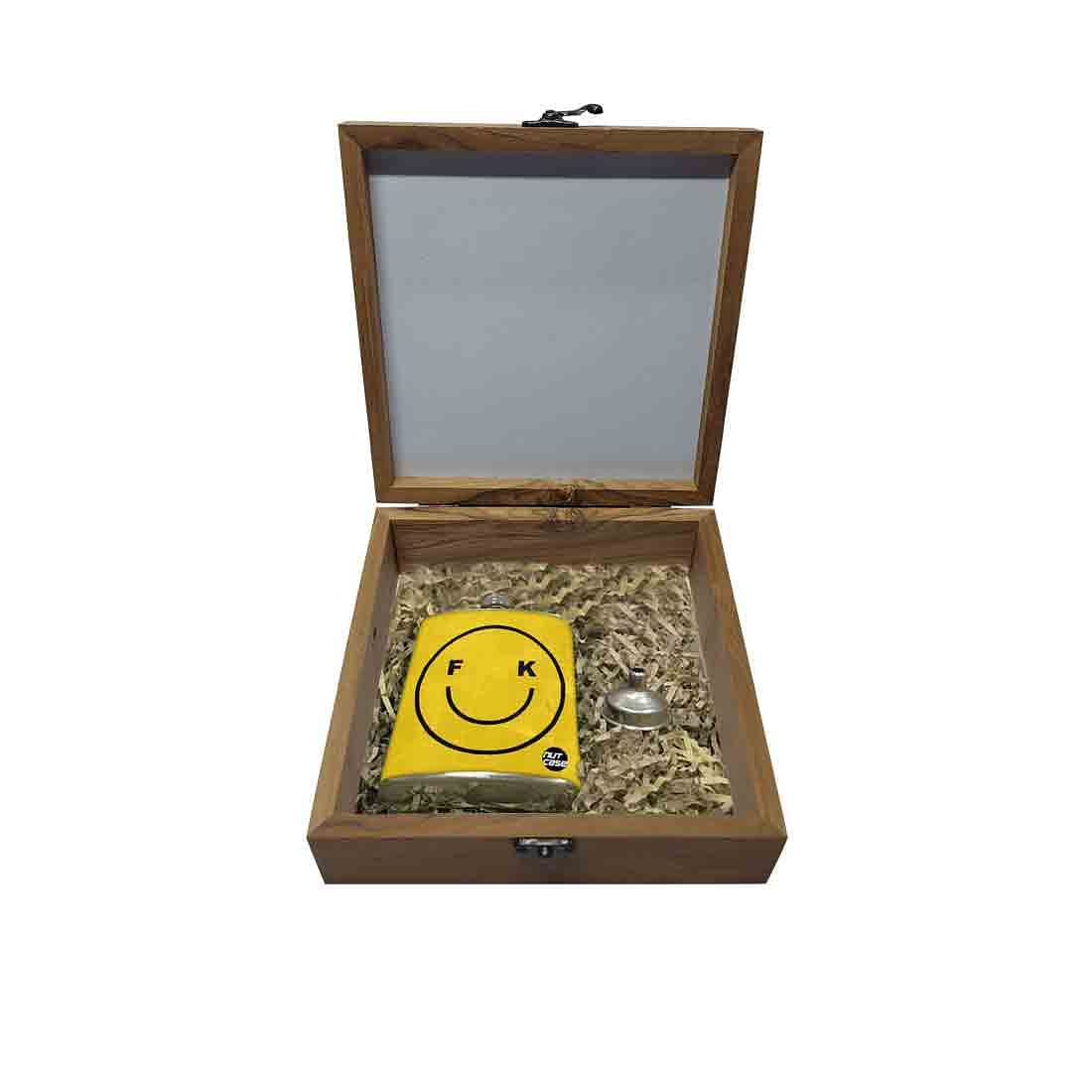 Hip Flask Gift Box -Smily Face Nutcase