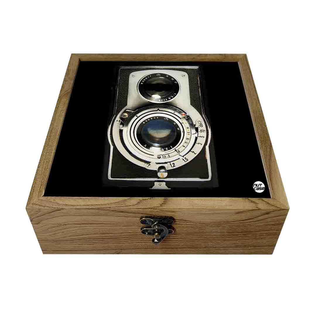 Hip Flask Gift Box -Retro Vintage Camera Nutcase