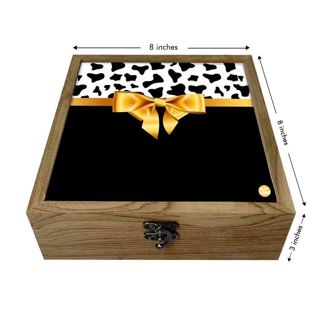 Hip Flask Gift Box -Golden Ribbon Zebra Design Nutcase